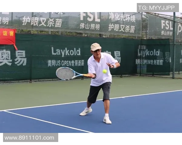 西安网球队的团队协作揭秘：网球巨献背后的默契与拼搏精神