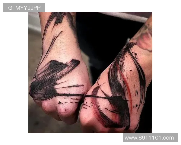 足球明星拉姆齐独特纹身艺术展示与背后故事揭秘